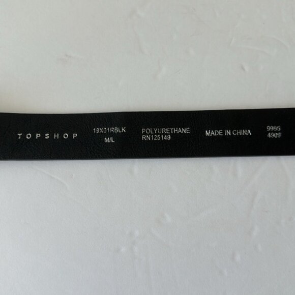 Topshop western buckle belt in sliver and black M-L - Picture 10 of 12